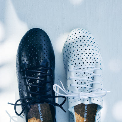 Lace Up Shoes / Punching Leather