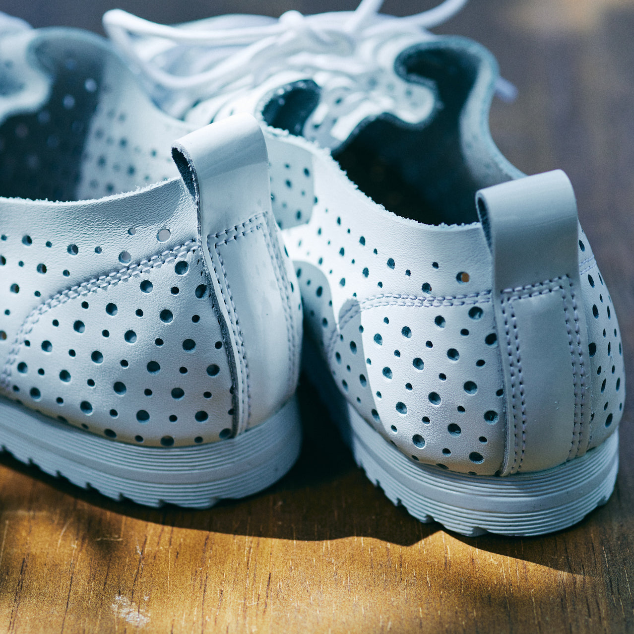 Lace Up Shoes / Punching Leather